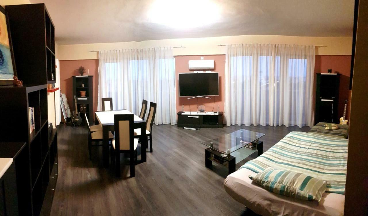 Panorama Apartament Plaza Tower Satu Mare Buitenkant foto